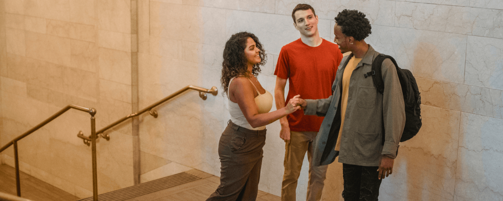 Talk to locals New - Relocating